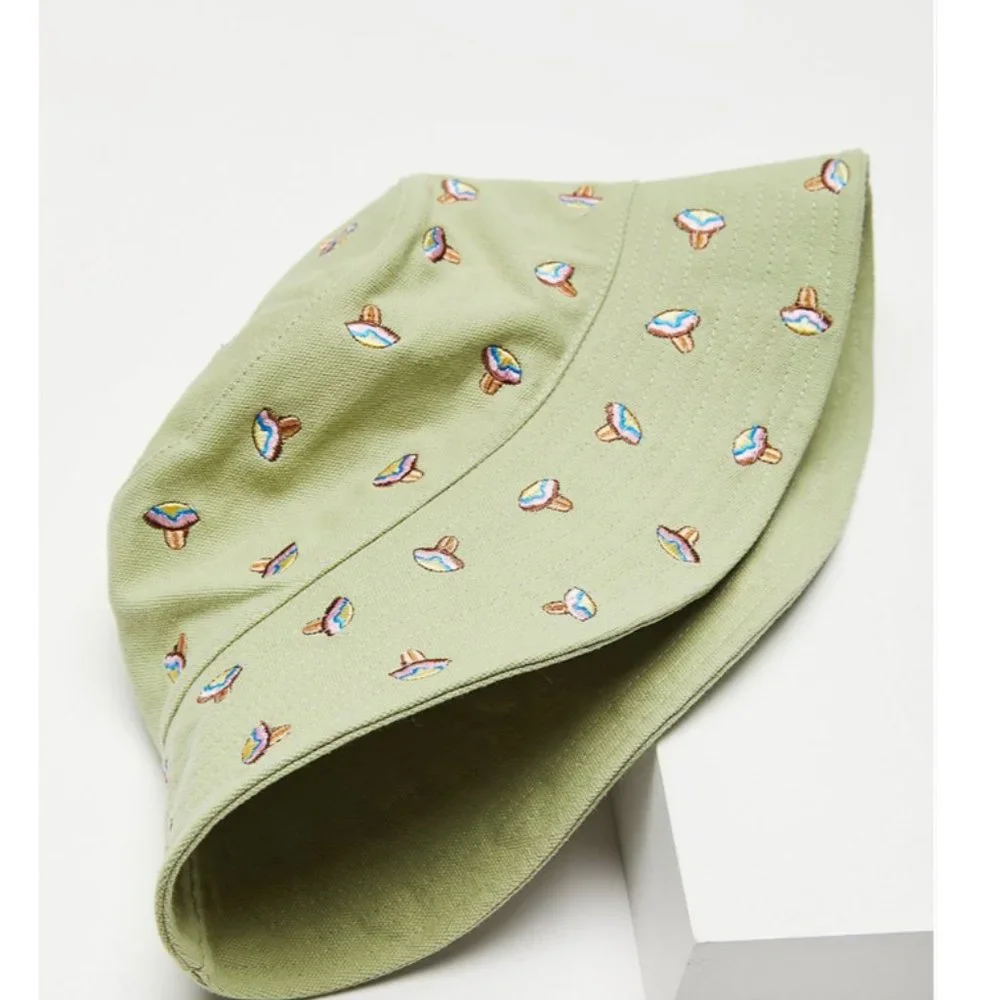 ⭐️ Embroidered Plant Mushroom Boho Peasant Hipster Hippie Art Street Bucket Hat